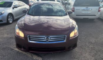 
									2013 Nissan Maxima SV full								