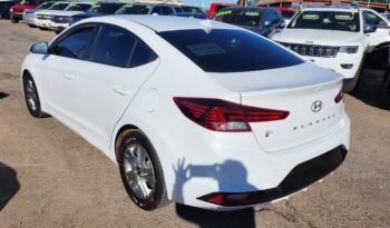 
									2020 Hyundai Elantra sel full								