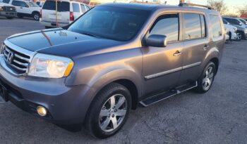 
									2014 Honda Pilot Touring 4WD full								