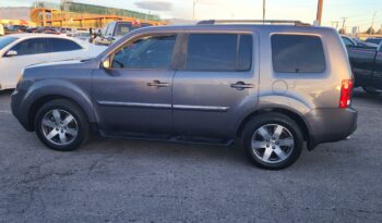 
									2014 Honda Pilot Touring 4WD full								