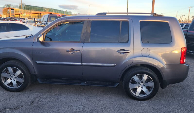 
								2014 Honda Pilot Touring 4WD full									