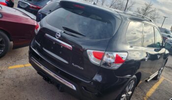 
									2013 Nissan Pathfinder Platinum. full								