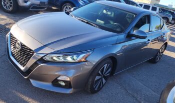 
									2019 Nissan Altima SL full								