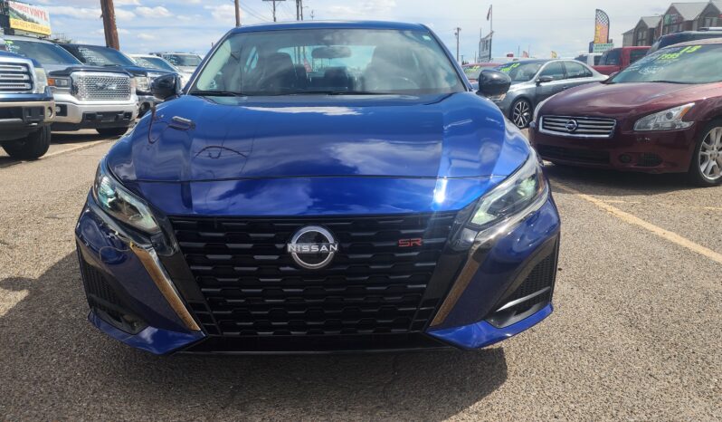 
								2023 Nissan Altima SR full									