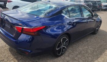 
									2023 Nissan Altima SR full								