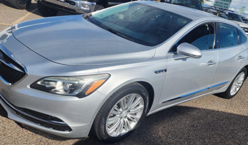 
								2018 Buick Lacrosse full									